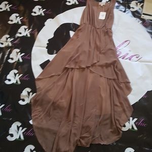 L' Atiste by Anny beautiful tan dress